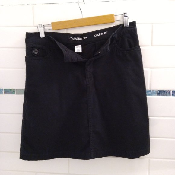 Croft & Barrow Dresses & Skirts - Croft & Barrow Skort Black  'Classic Fit Stretch' Sz 8 - Good for Summer Travel